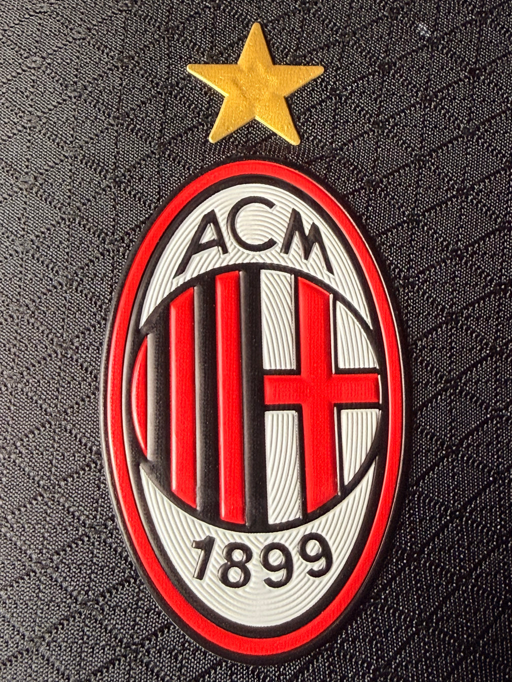 AC Milan 2026/27 Red and Black Home Long-Sleeve Shirt — Player Version — photo 5