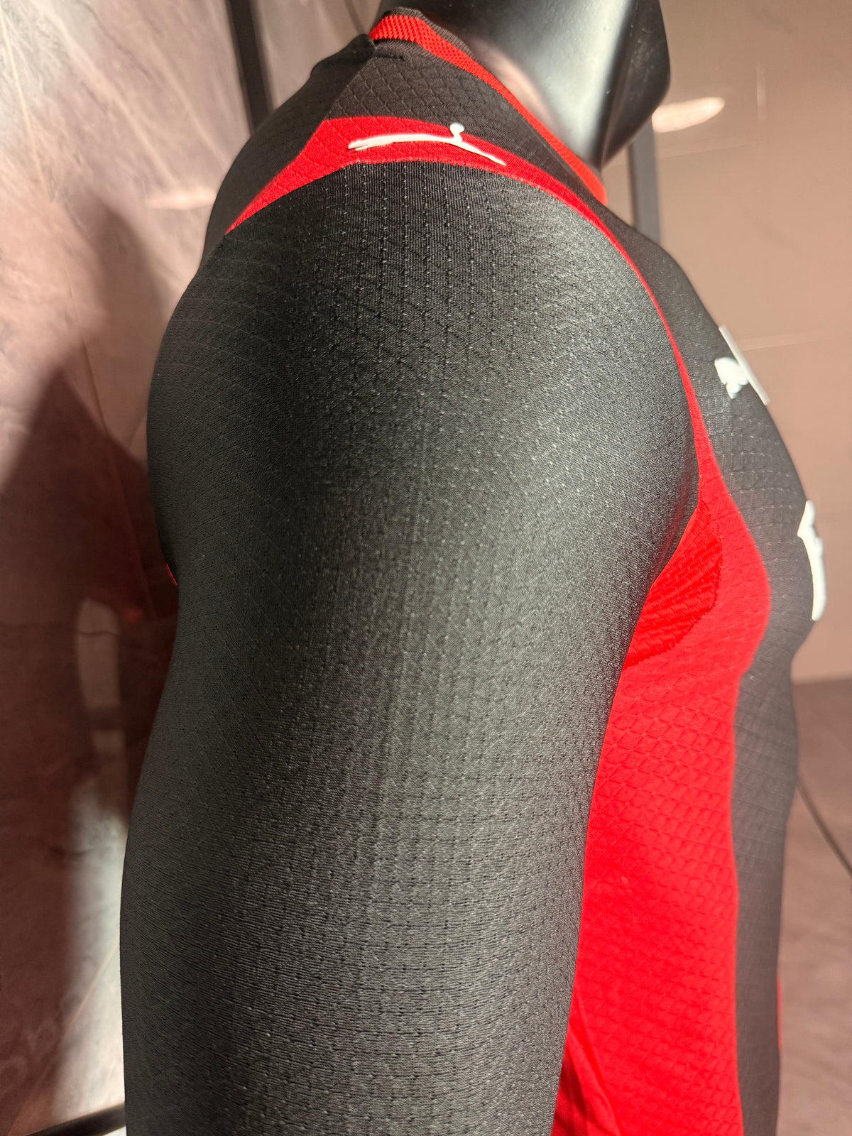AC Milan 2026/27 Red and Black Home Long-Sleeve Shirt — Player Version — photo 8