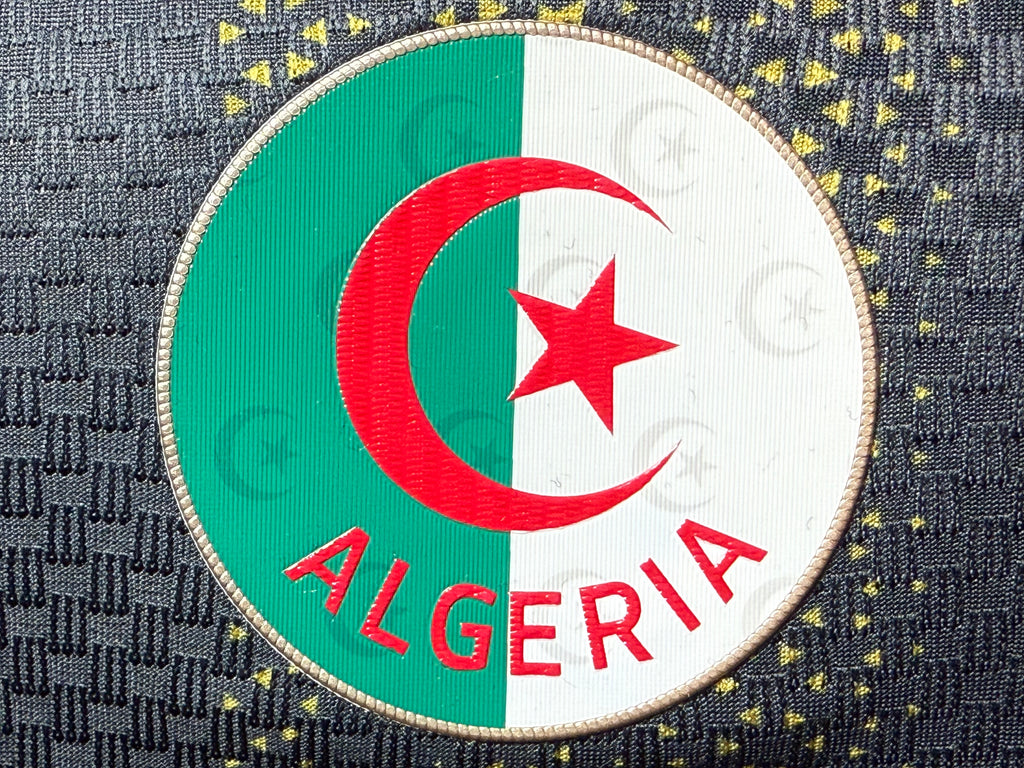 Algeria 2026/27 Black and Gold Star Shirt — Player Version — photo 4