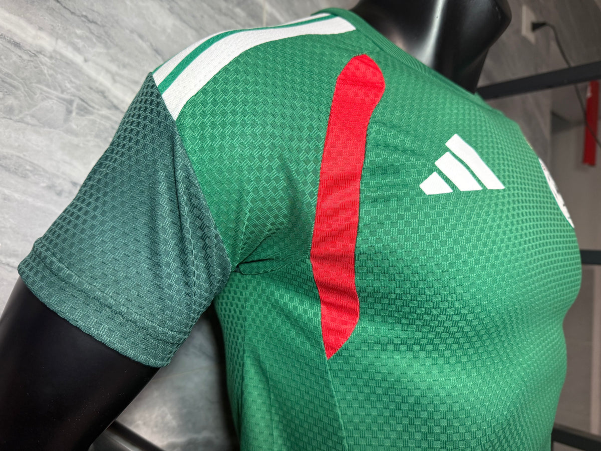 Algeria 2026/27 Green and Red Training Shirt — photo 5
