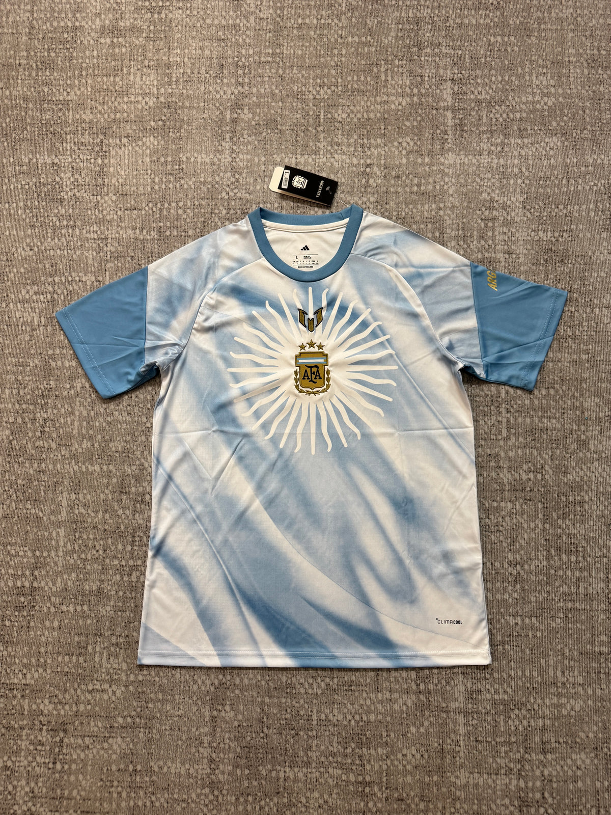 Argentina 2026 Light Blue Messi Commemorative Shirt — Fan Version — photo 2