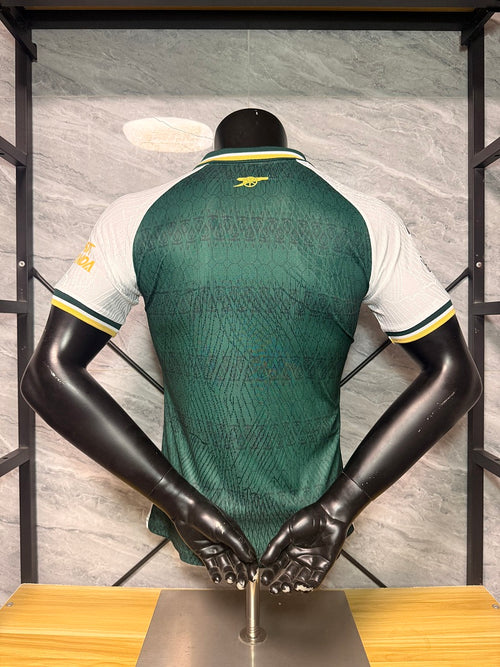 Arsenal 2026/27 Dark Green and Gold Special Edition — Player Version — photo 1