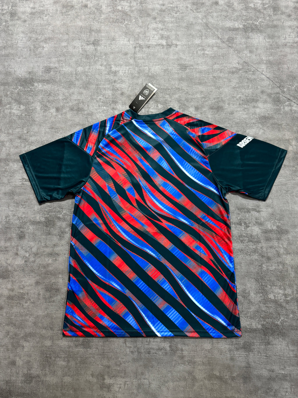 Arsenal 2026/27 Red and Blue Training Shirt — photo 2