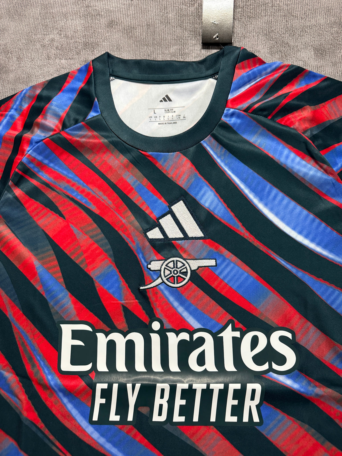 Arsenal 2026/27 Red and Blue Training Shirt — photo 3