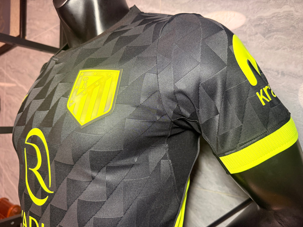 Atletico Madrid 2026/27 Black and Neon Yellow Away Shirt — Player Version — photo 6