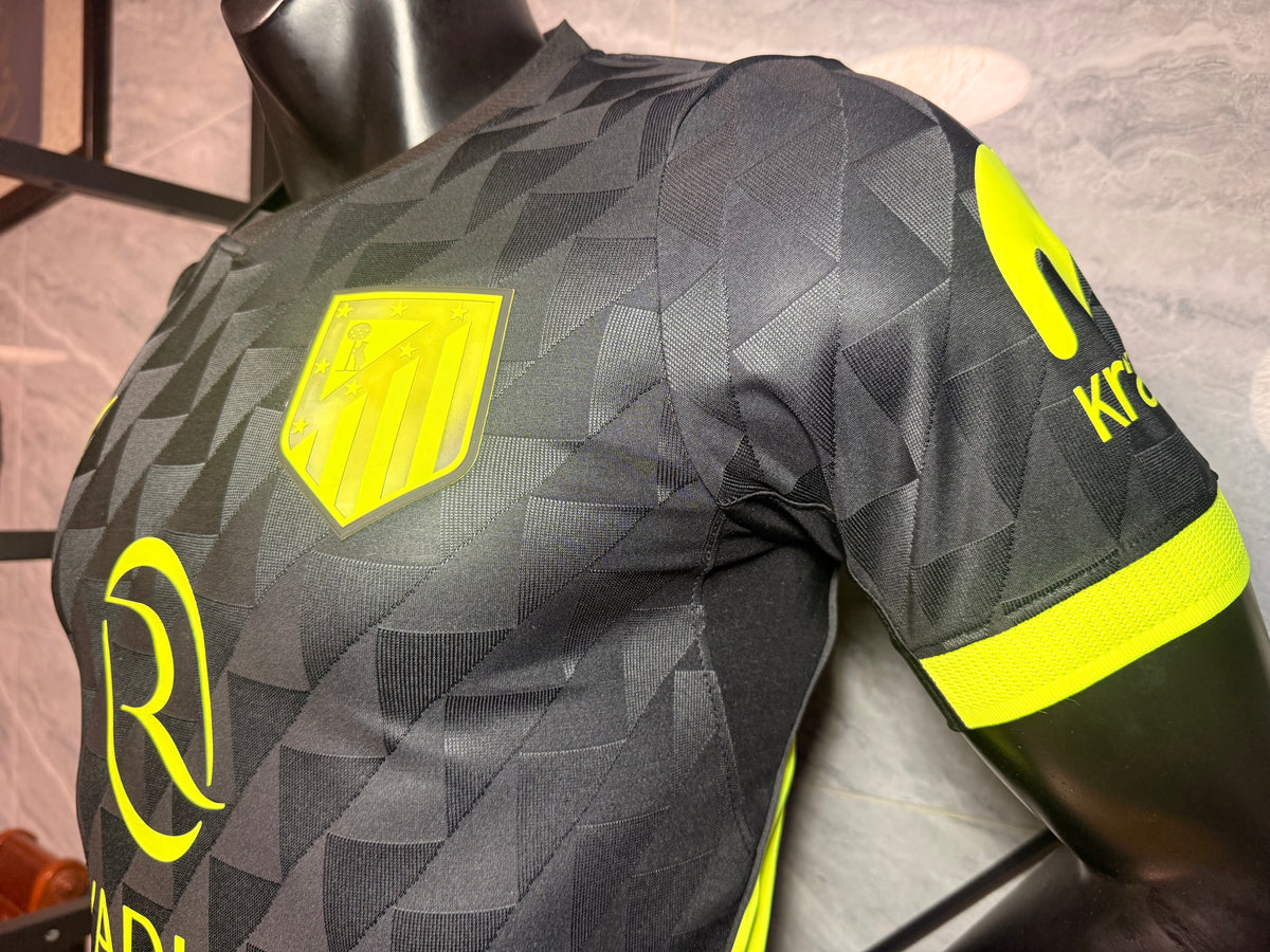 Atletico Madrid 2026/27 Black and Neon Yellow Away Shirt — Player Version — photo 6