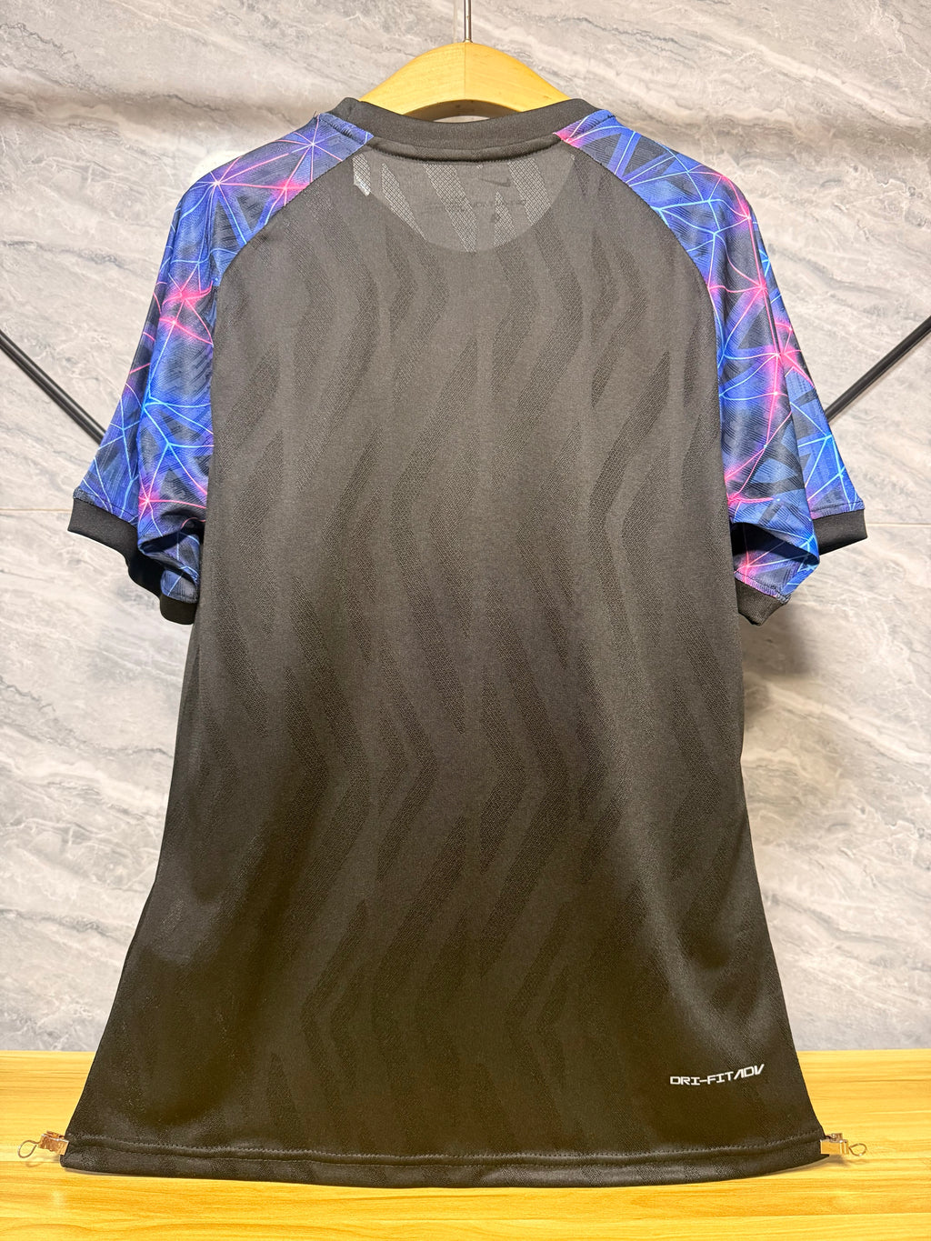 Barcelona 2026/27 Black Lightning Special-Edition Shirt — Player Version — photo 13