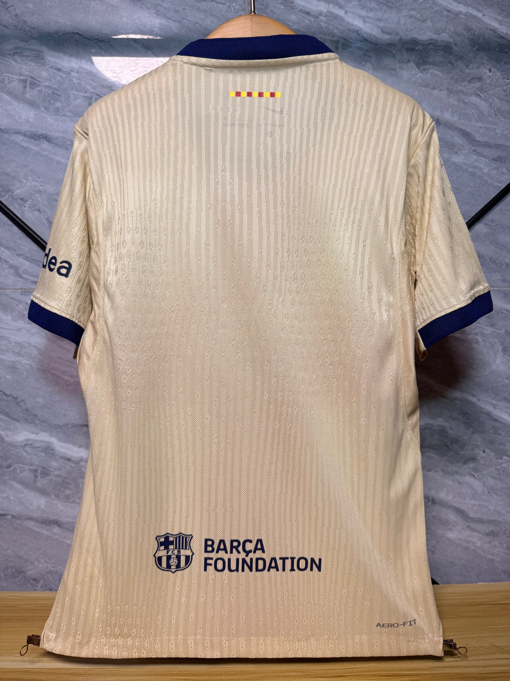 Barcelona 2026/27 Cream and Red Third Shirt — Player Version — photo 11