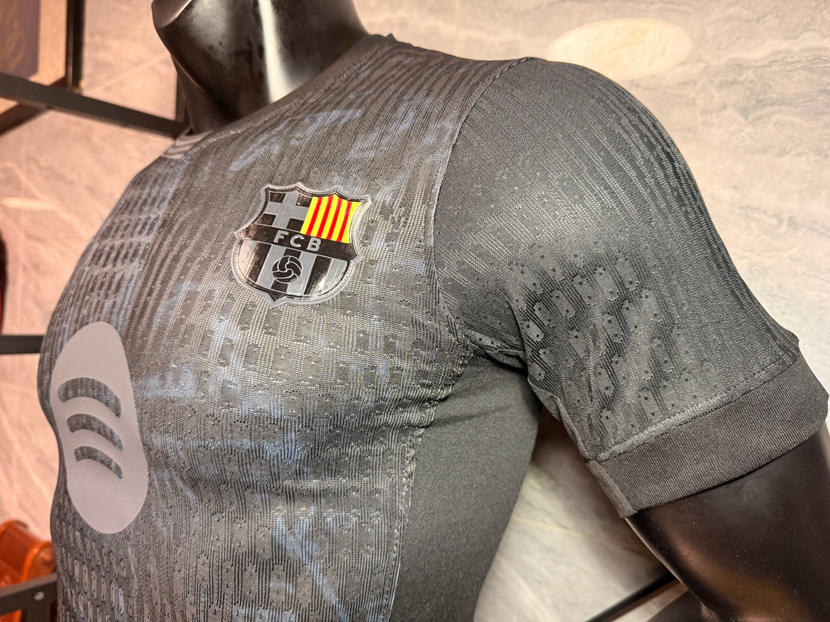 Barcelona 2026/27 Matte Black Special-Edition Shirt — Player Version — photo 6