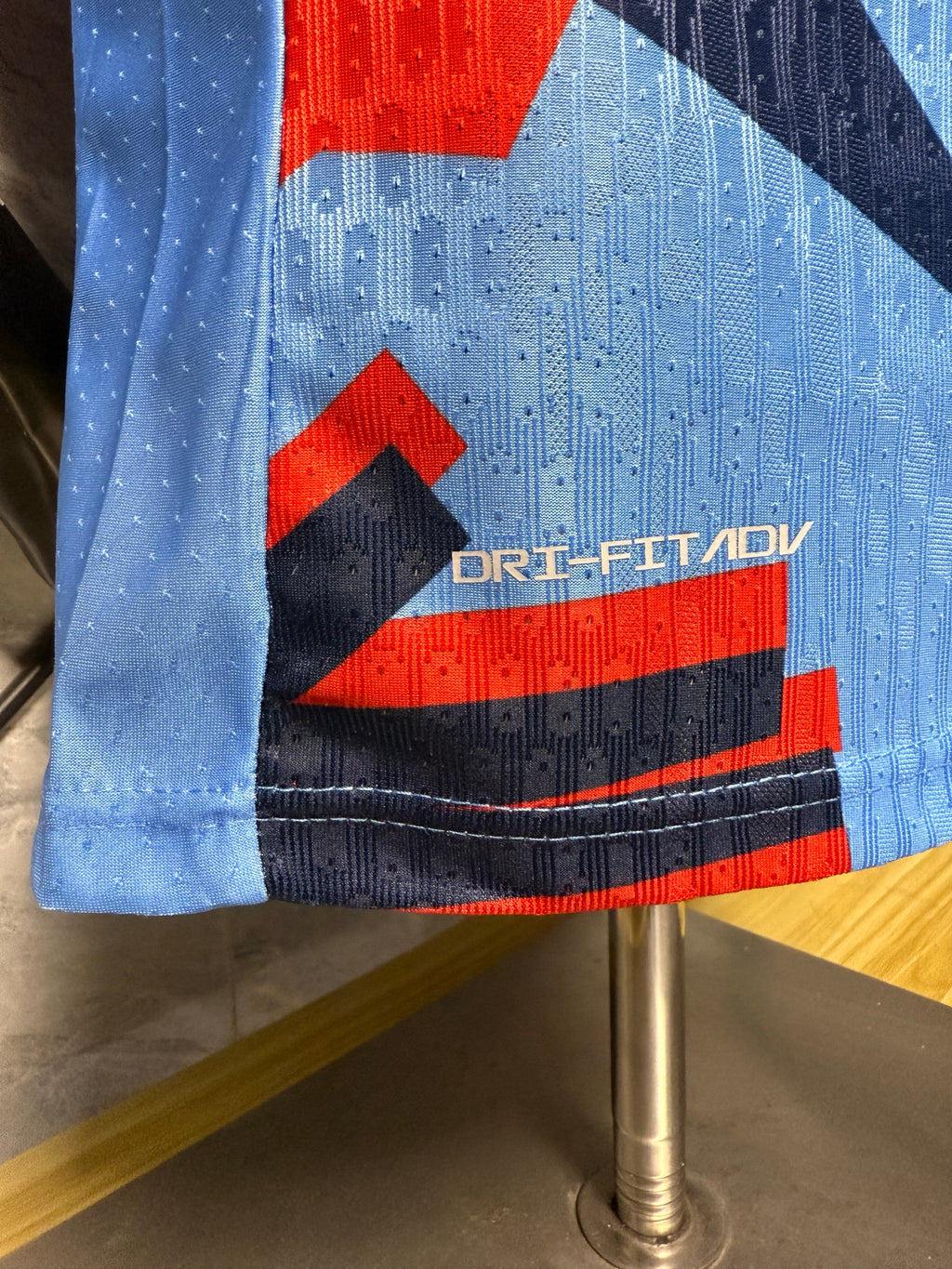 Barcelona 2026/27 Multicolour Graphic Special-Edition Shirt — Player Version — photo 8
