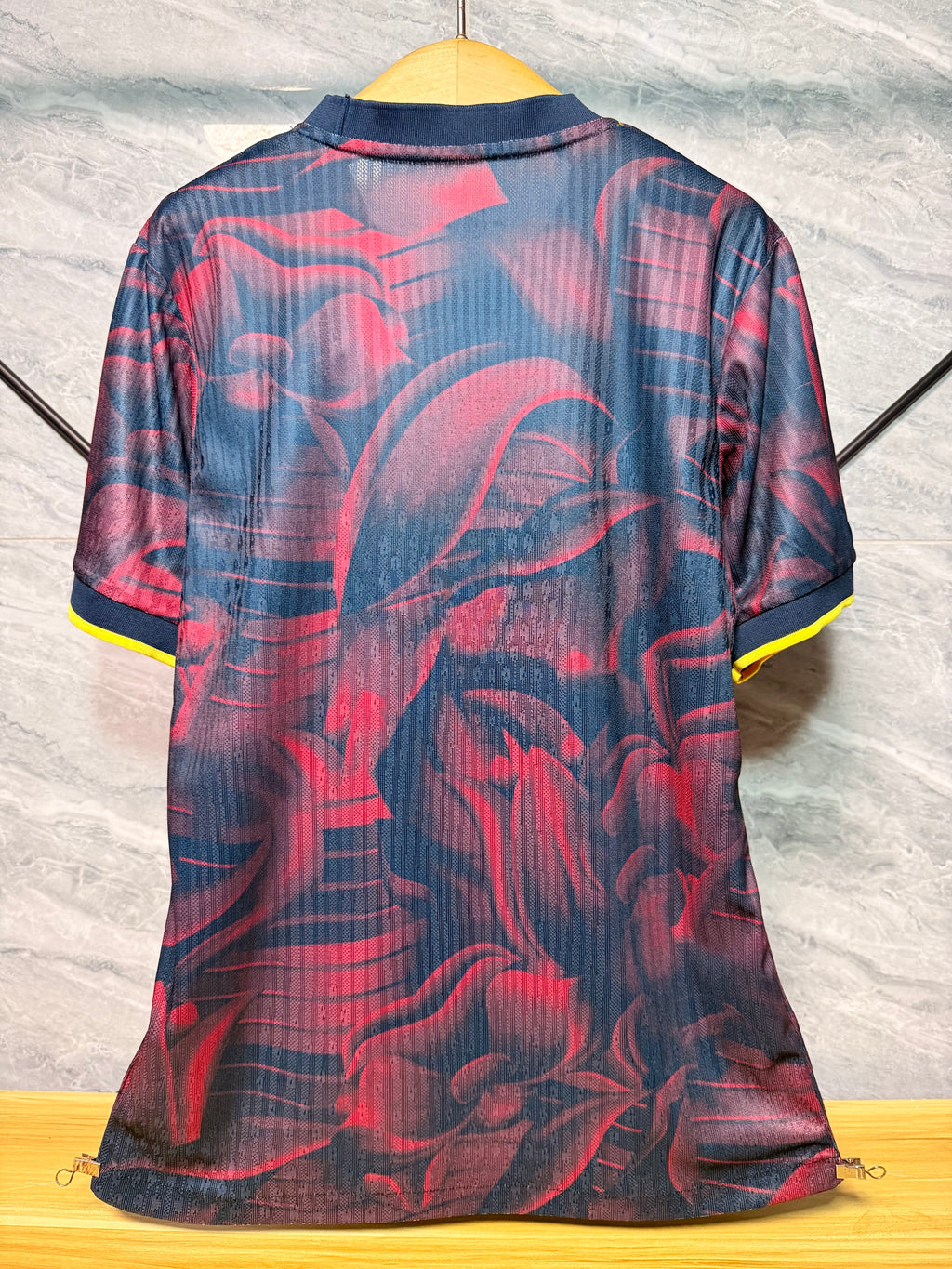 Barcelona 2026/27 Navy Red Floral Special-Edition Shirt — Player Version — photo 11