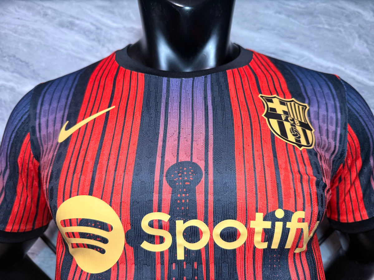 Barcelona 2026/27 Red and Black Cityscape Special-Edition Shirt — Player Version — photo 2