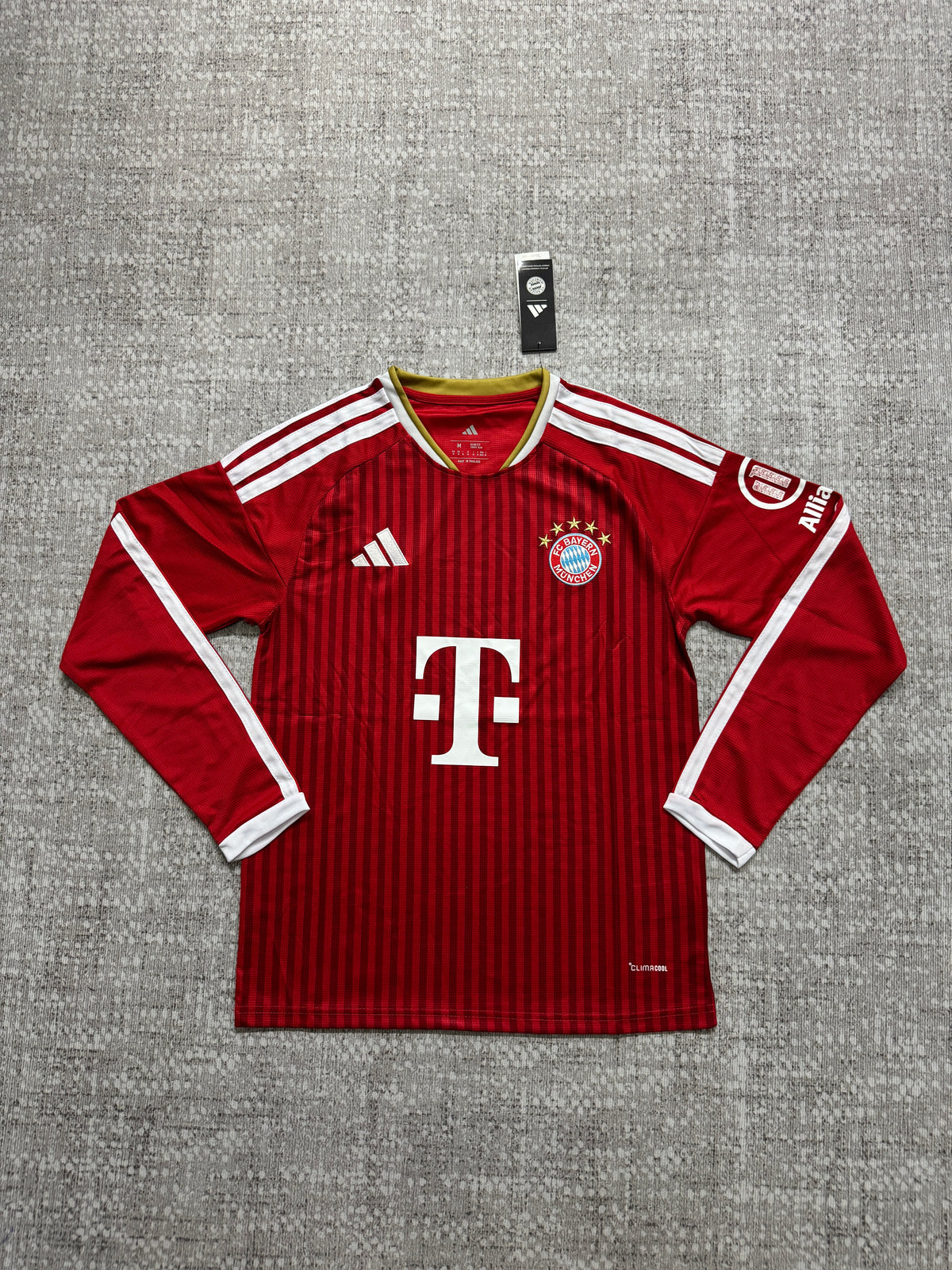 Bayern Munich 2026/27 Home Long-Sleeve Shirt — Fan Version — photo 2