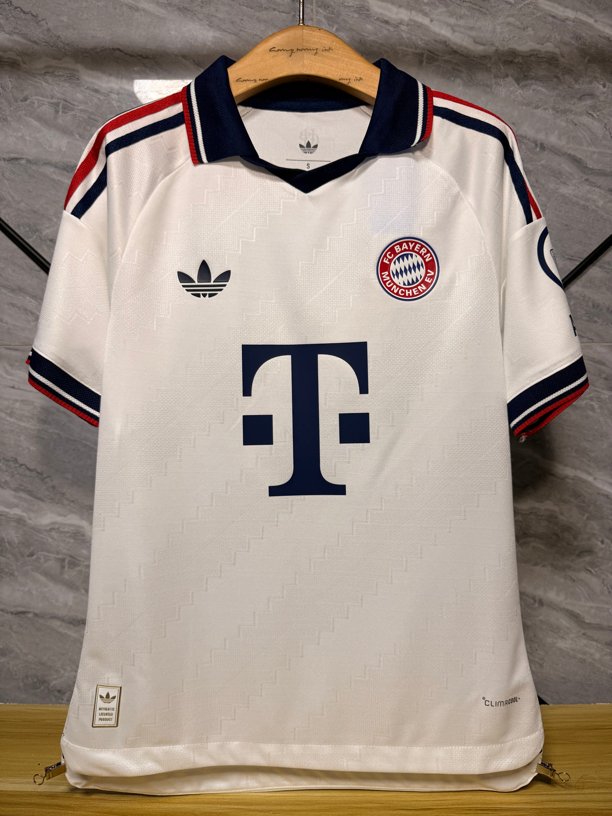 Bayern Munich Away Shirt — Player Version — photo 13