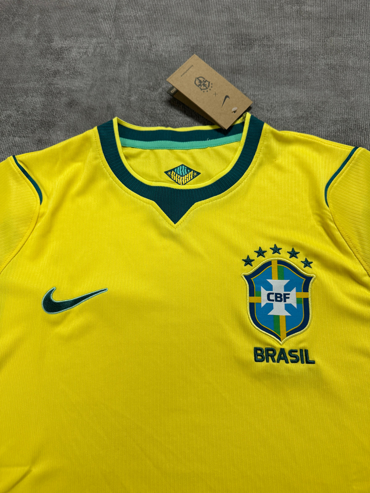 Brazil 2026/27 Home Shirt — Fan Version — photo 3