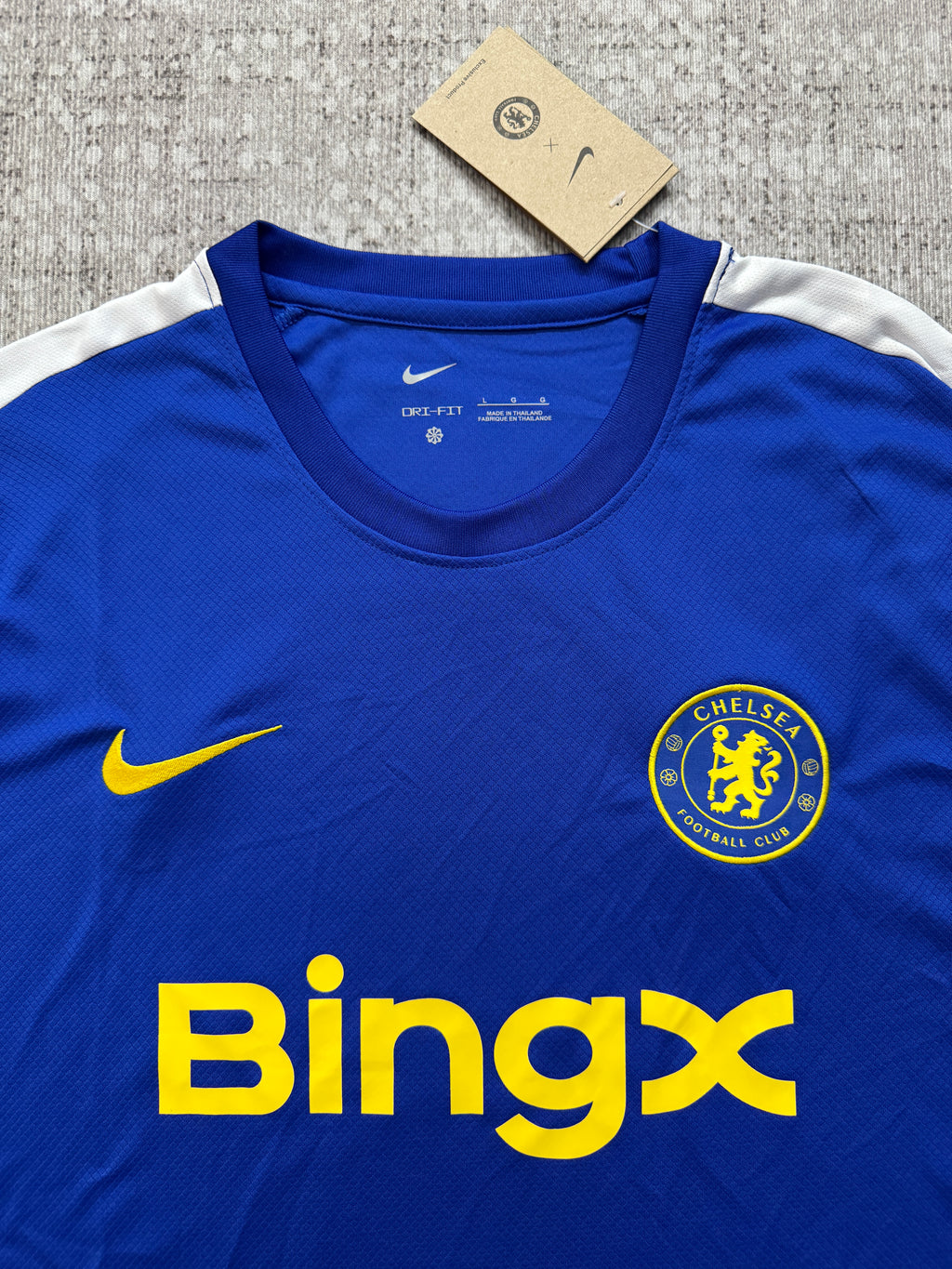 Chelsea 2026/27 Blue Pre-Match Shirt — photo 3