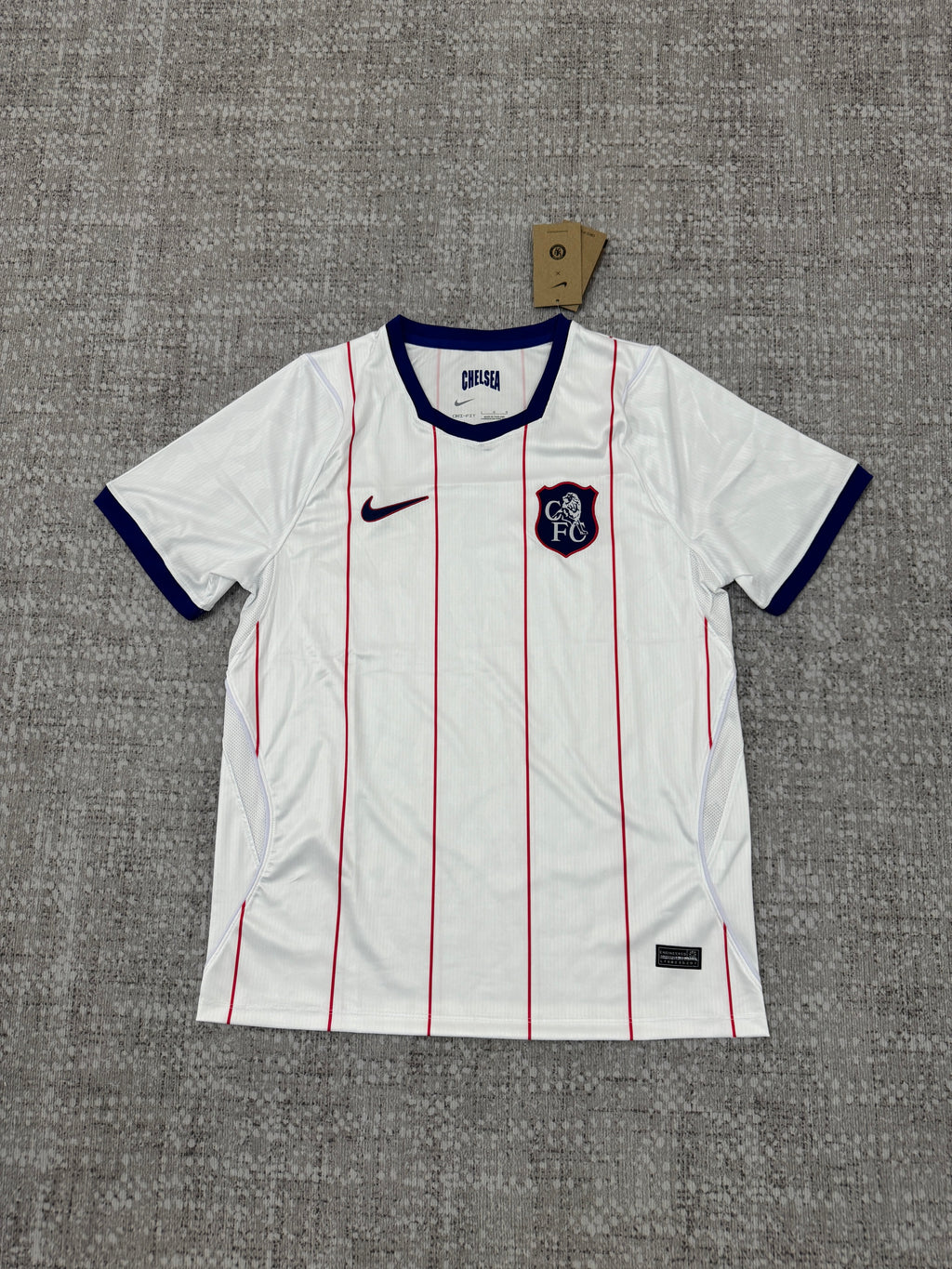 Chelsea 2026/27 White Pinstripe Third Shirt — Fan Version — photo 2