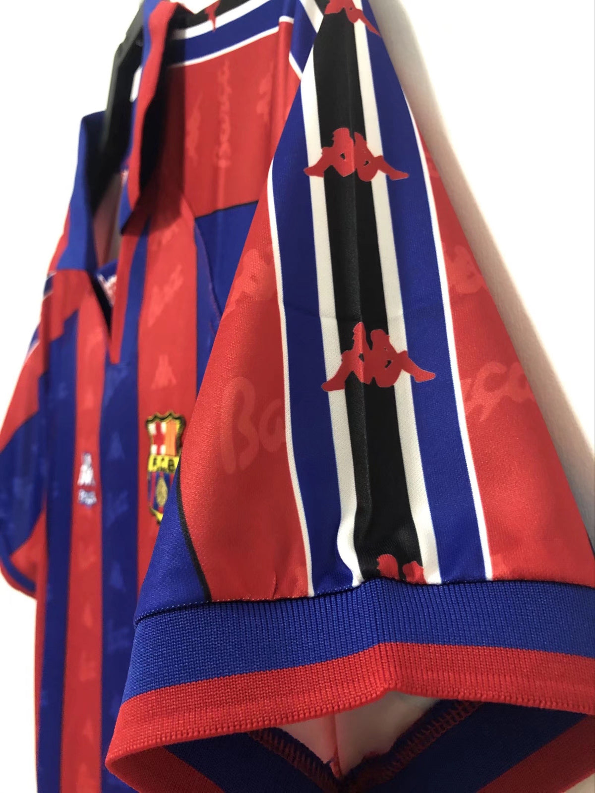 FC Barcelona 1996/97 Home Shirt — Retro Version — photo 3