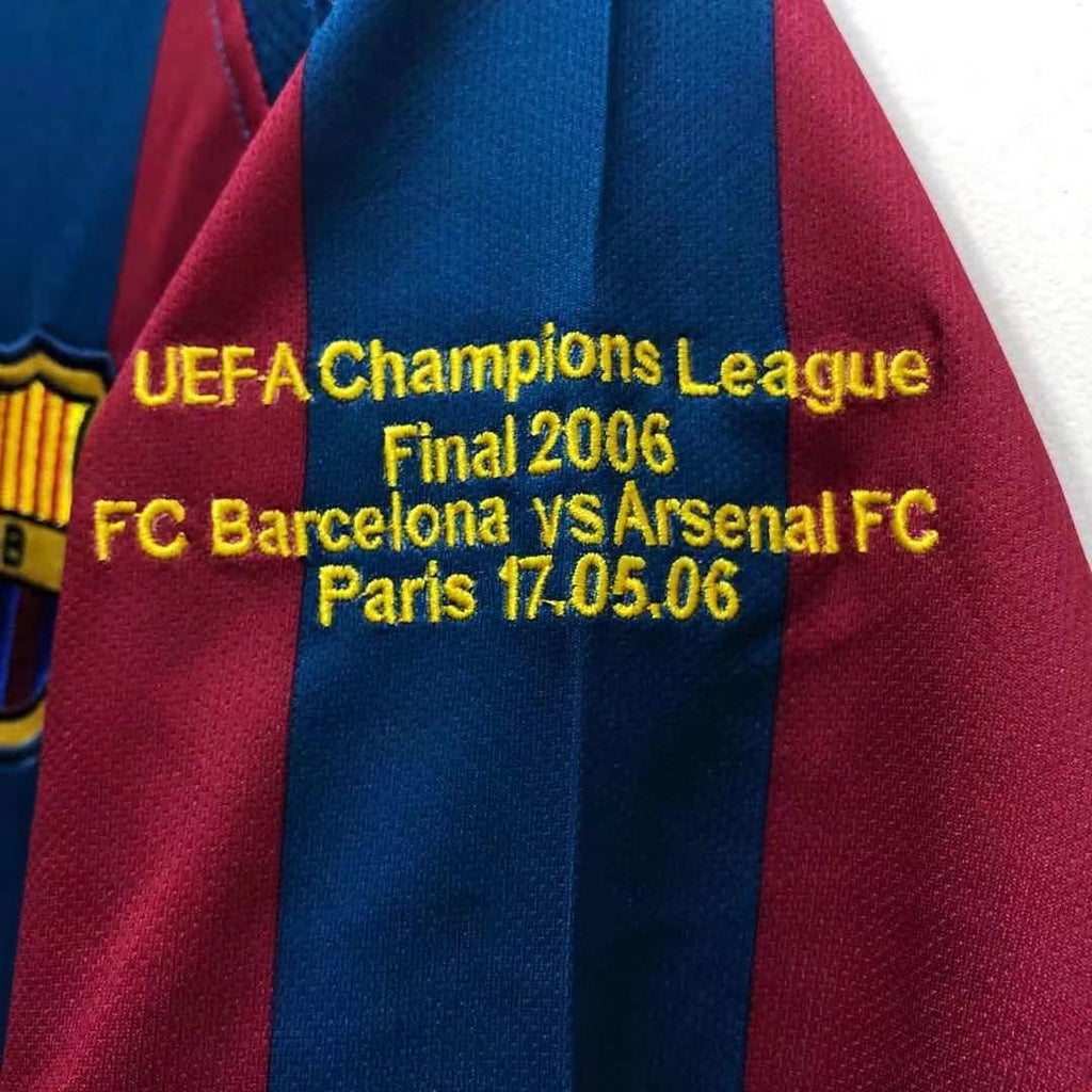 FC Barcelona 2005/06 Home Champions League Shirt — Retro Version — photo 4