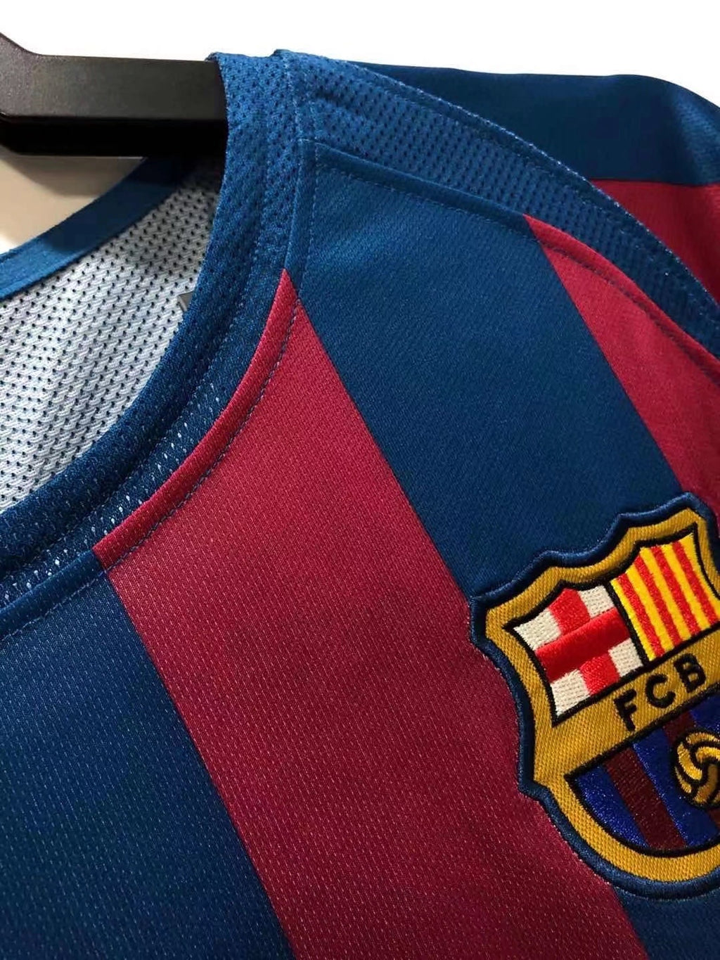 FC Barcelona 2005/06 Home Champions League Shirt — Retro Version — photo 6