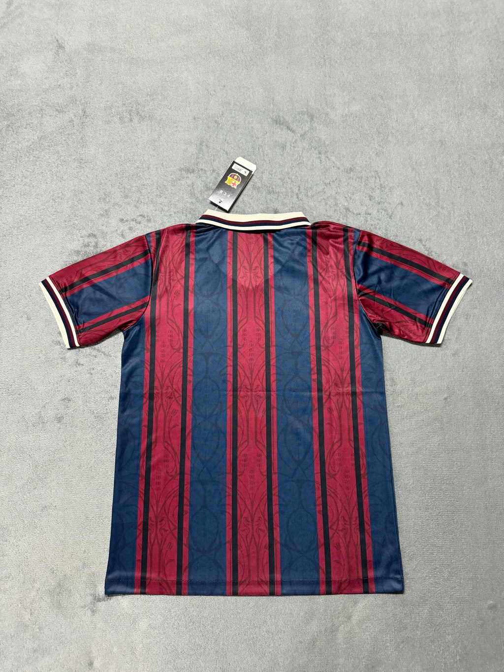 FC Barcelona 2025/26 125th Anniversary Rubber-Badge Fan Shirt — photo 3