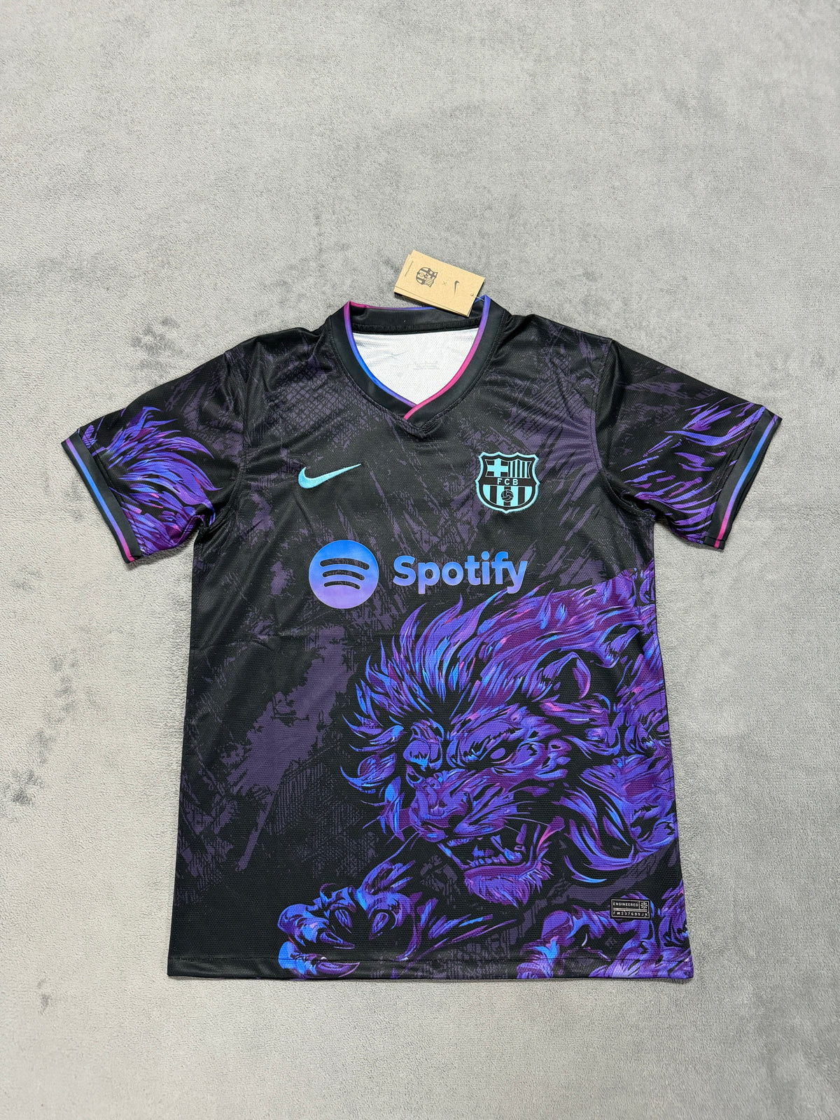 FC Barcelona 2025/26 Black and Purple Lion Special-Edition Fan Shirt — photo 2