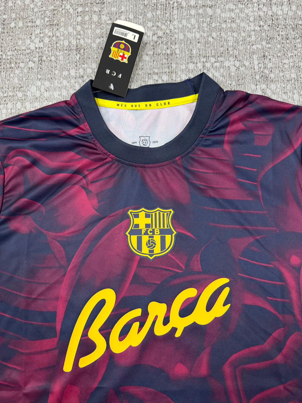 FC Barcelona 2026/27 Navy and Burgundy Commemorative Shirt — Fan Version — photo 3
