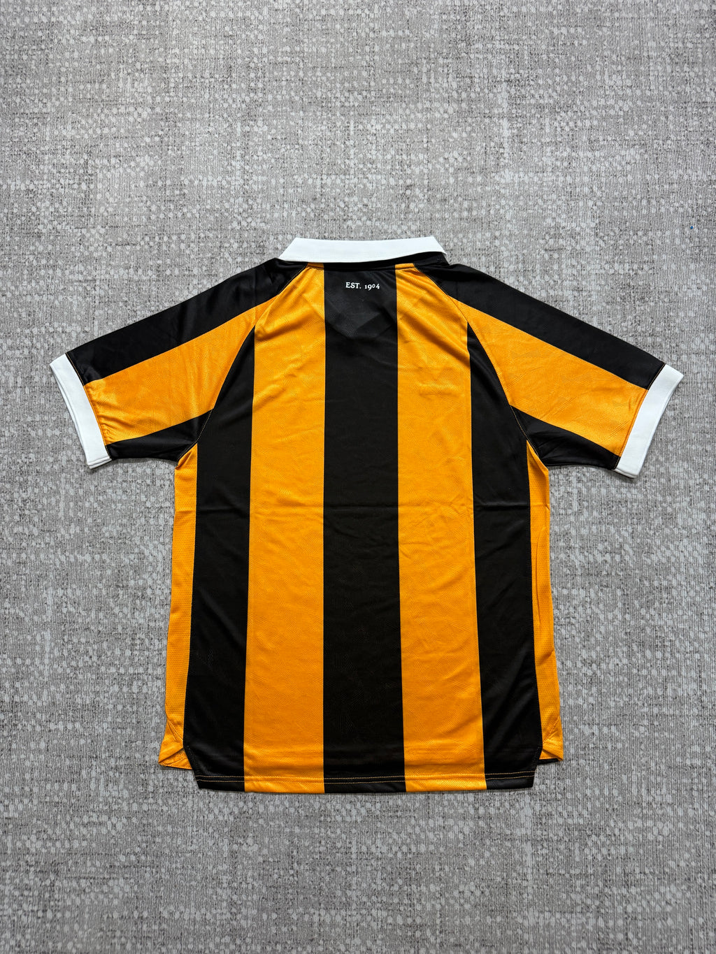 Hull City 2026/27 Home Shirt — Sponsorless Fan Version — photo 3