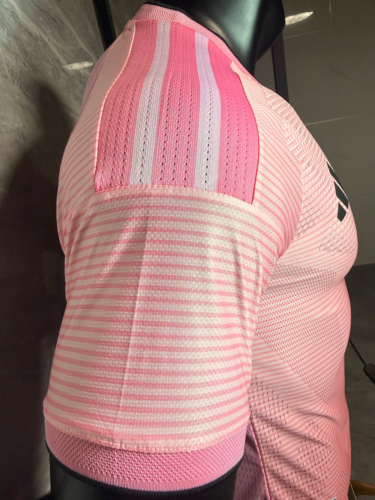 Inter Miami 2026/27 Pink Home Shirt — Player Version — photo 9