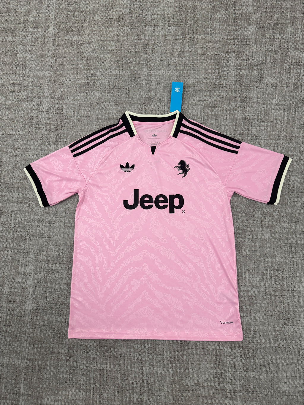 Juventus Away Shirt — Fan Version — photo 1