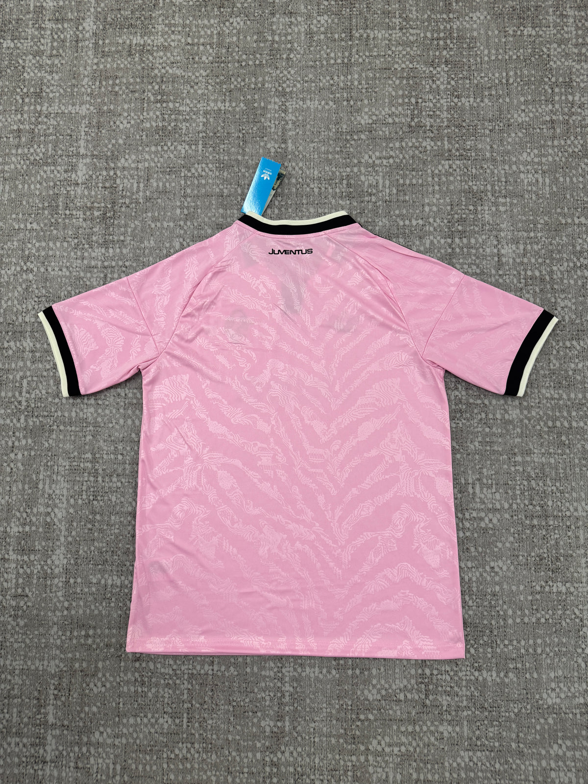 Juventus Away Shirt — Fan Version — photo 2