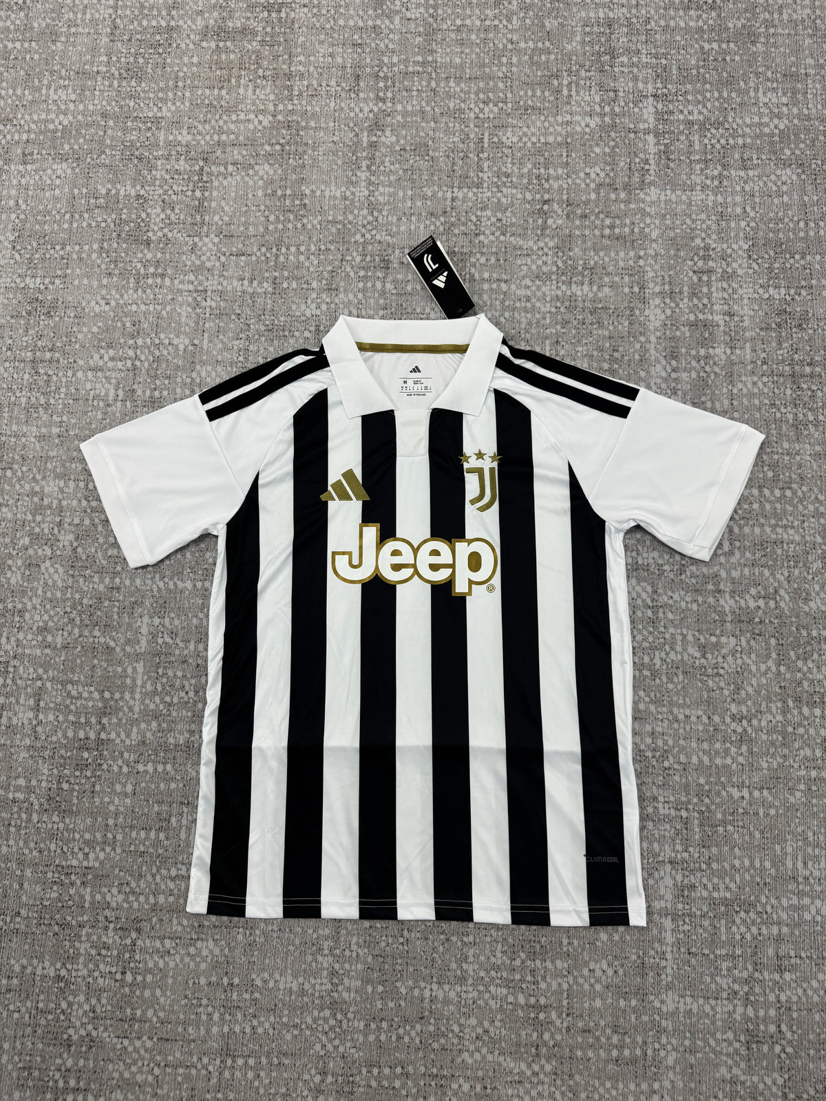Juventus Home Shirt — Fan Version — photo 1