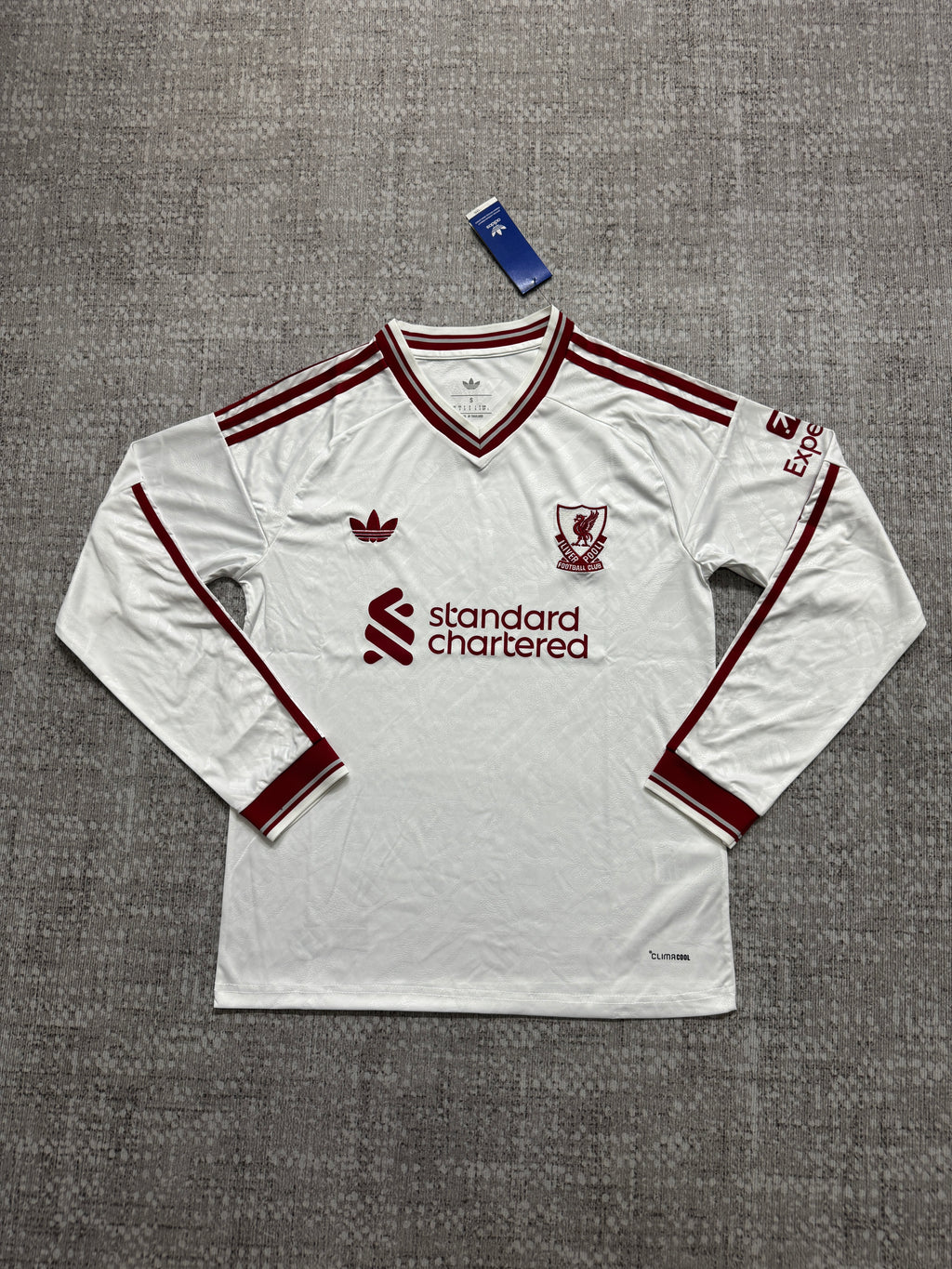 Liverpool 2026/27 Away Long-Sleeve Shirt — Fan Version — photo 2