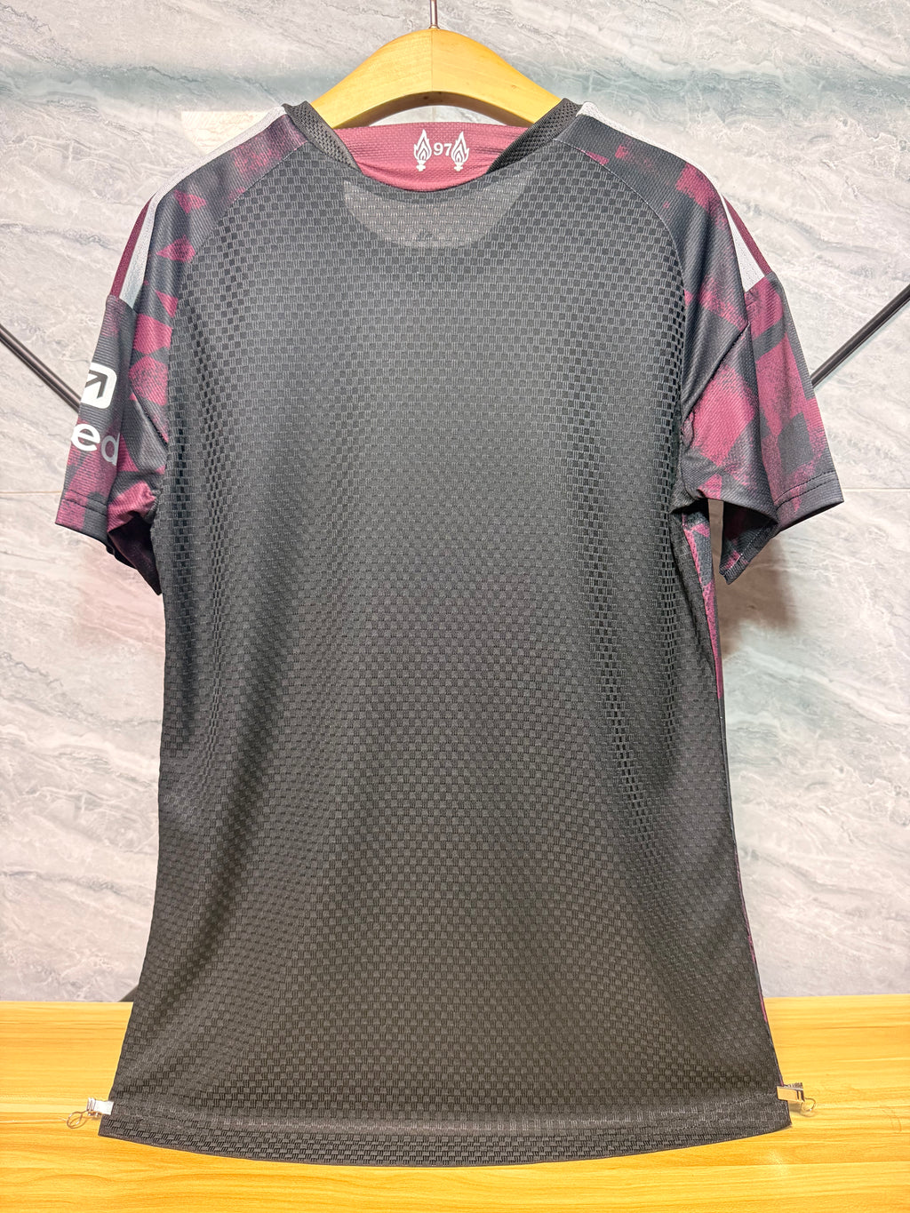 Liverpool 2026/27 Black and Magenta Third Shirt — Player Version — photo 11