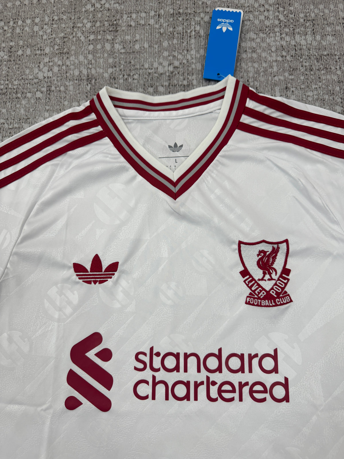 Liverpool 2026/27 White Away Shirt — Fan Version — photo 1