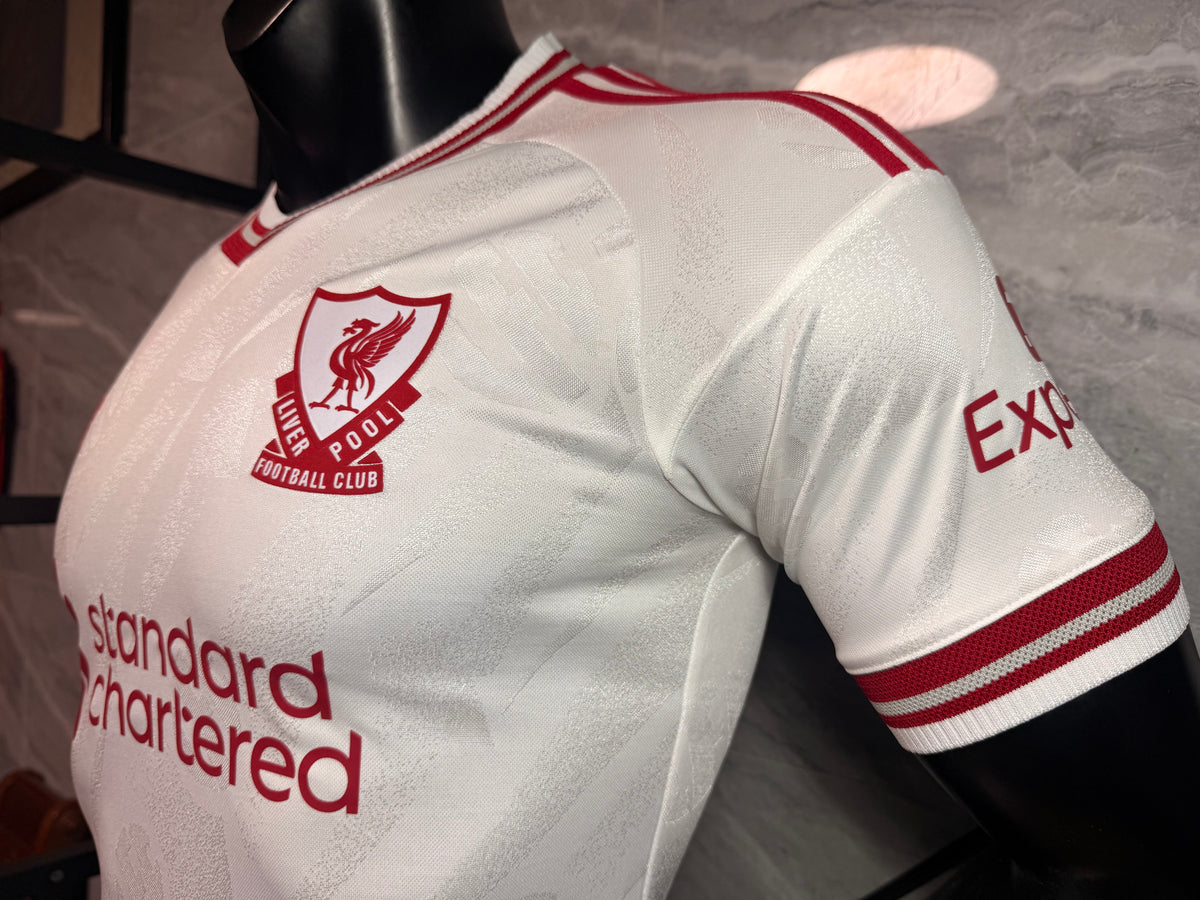 Liverpool 2026/27 White Away Shirt — Player Version — photo 8