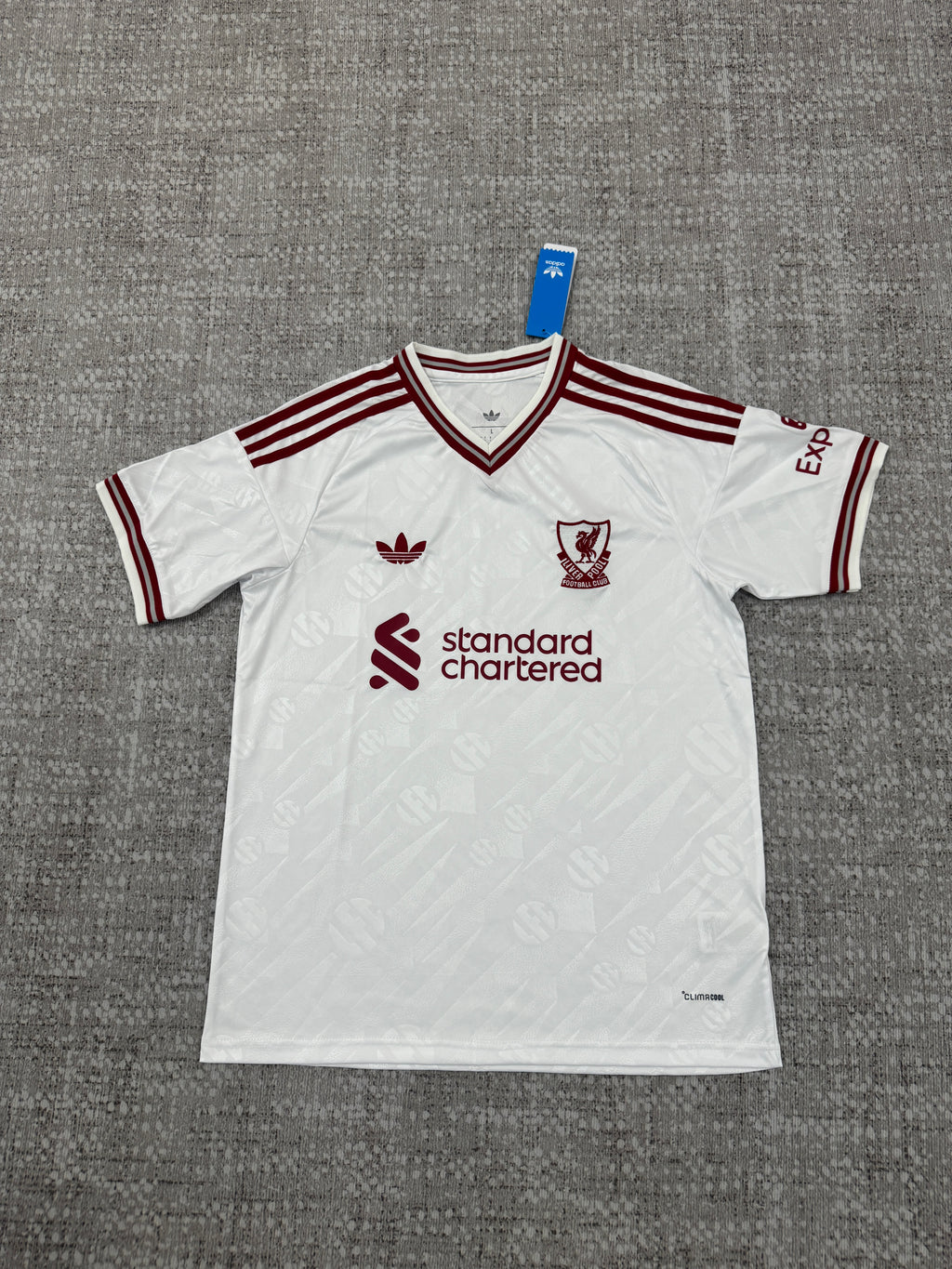 Liverpool Away Shirt — Fan Version — photo 1