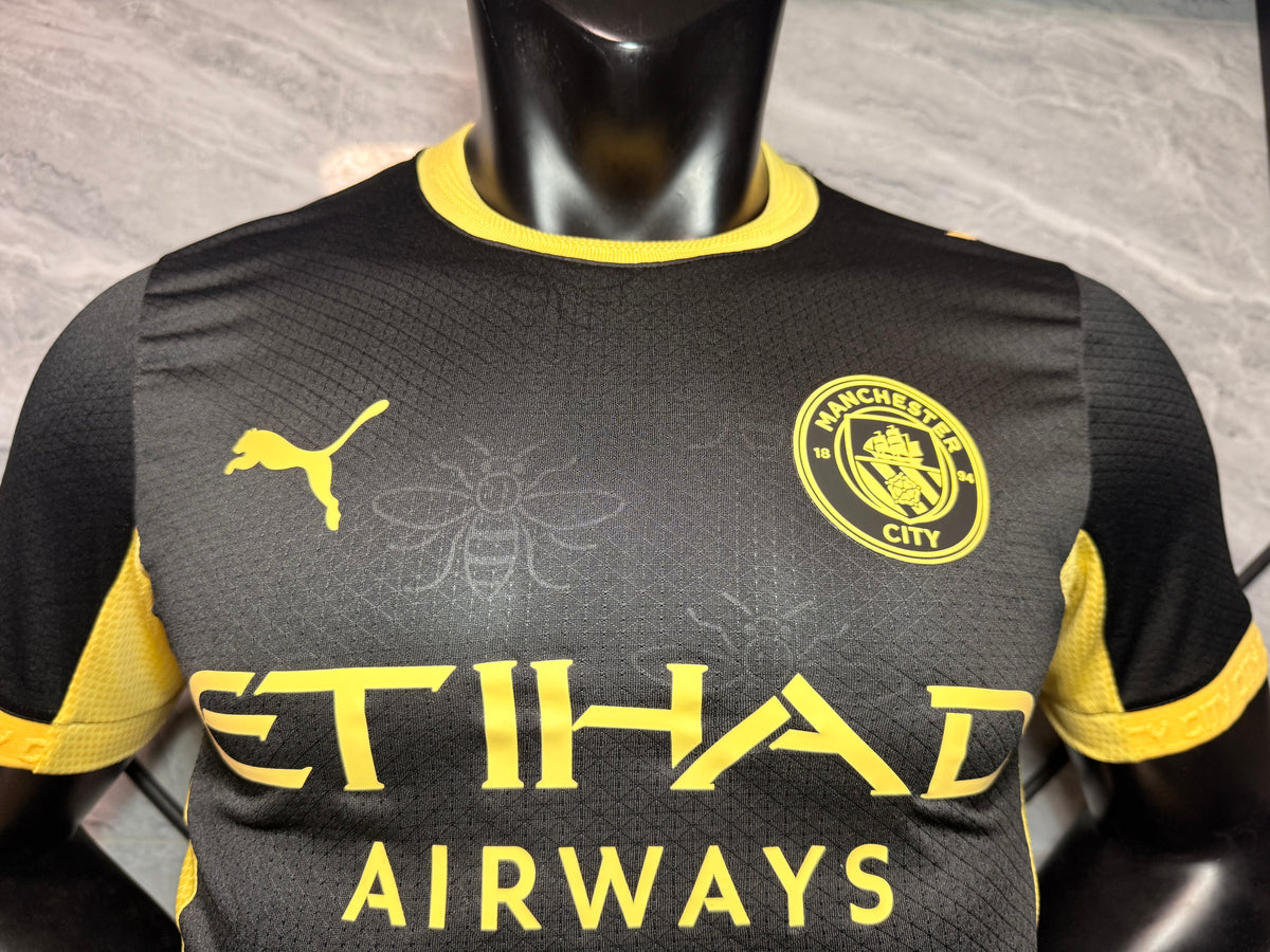 Manchester City 2026/27 Black and Yellow Shirt — Player Version — photo 2