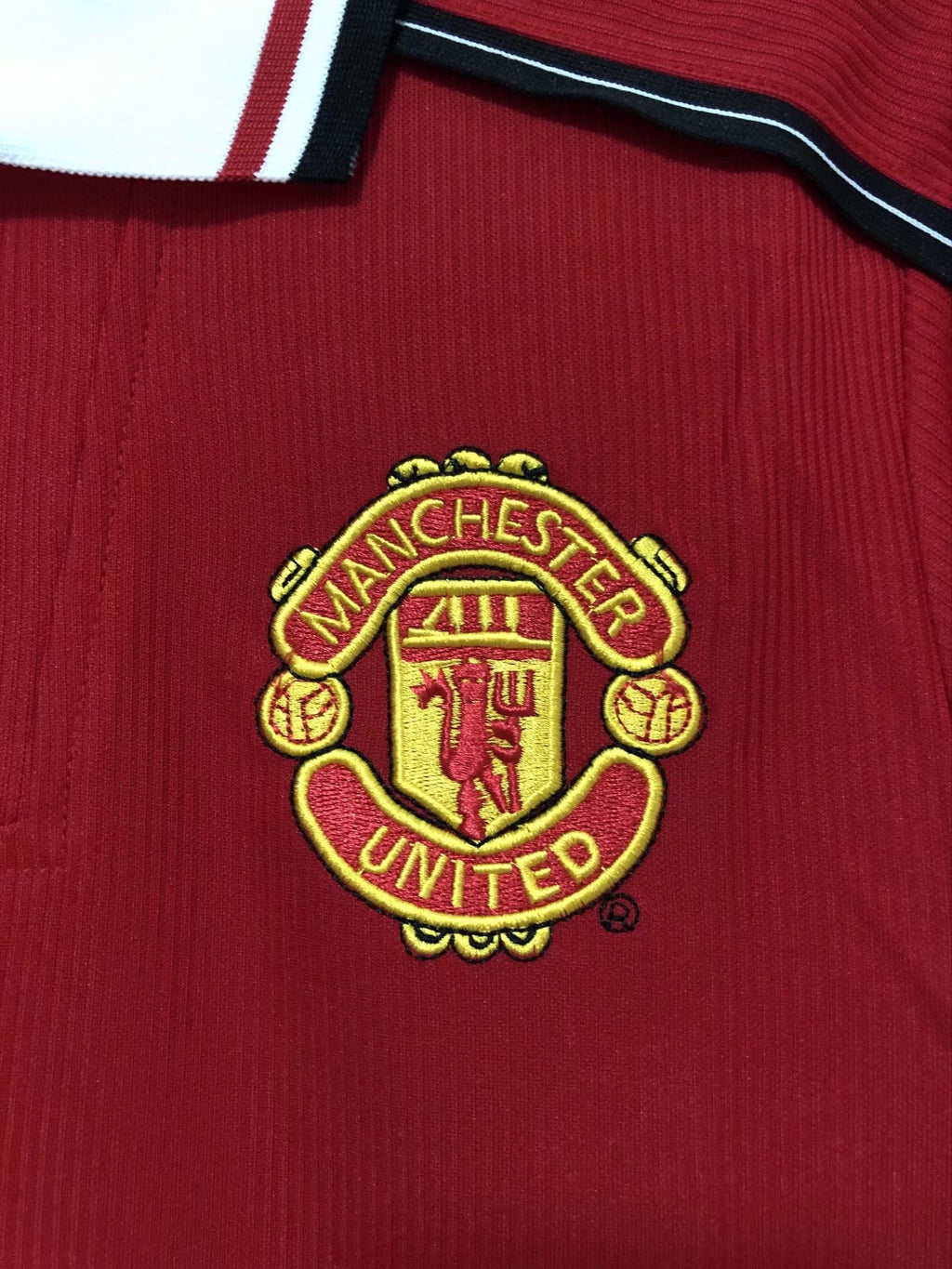 Manchester United 1998/99 Home Long-Sleeve Shirt — Retro Version — photo 4