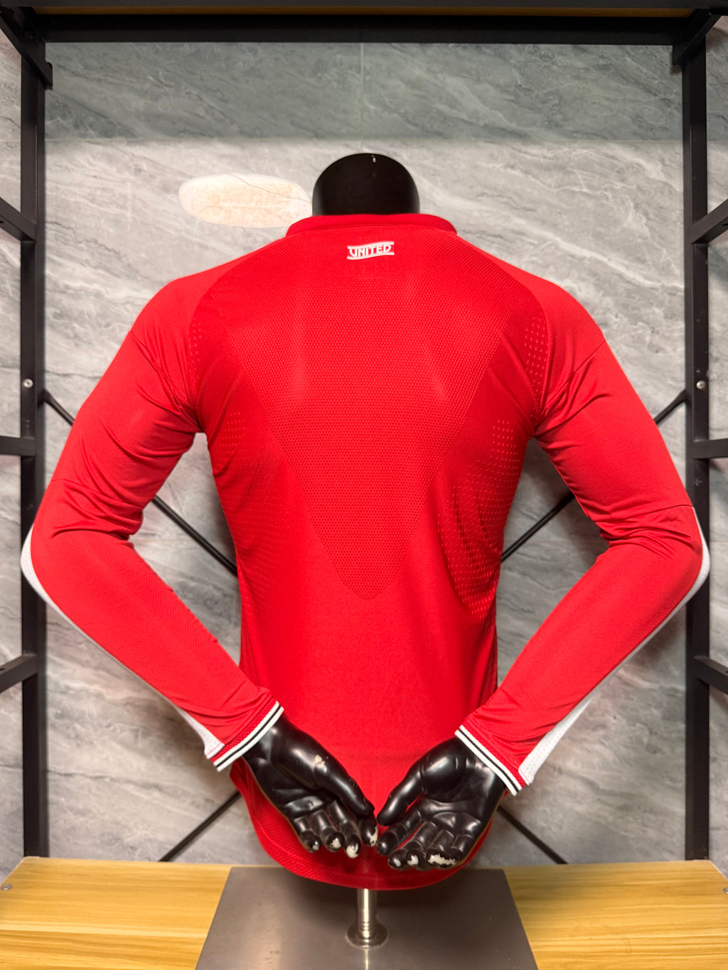 Manchester United 2026/27 Red Home Long-Sleeve Shirt — Player Version — photo 2