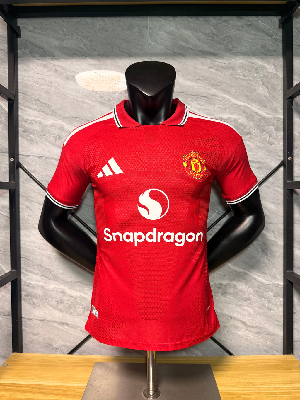 Manchester United 2026/27 Red Home Shirt — Player Version — photo 1