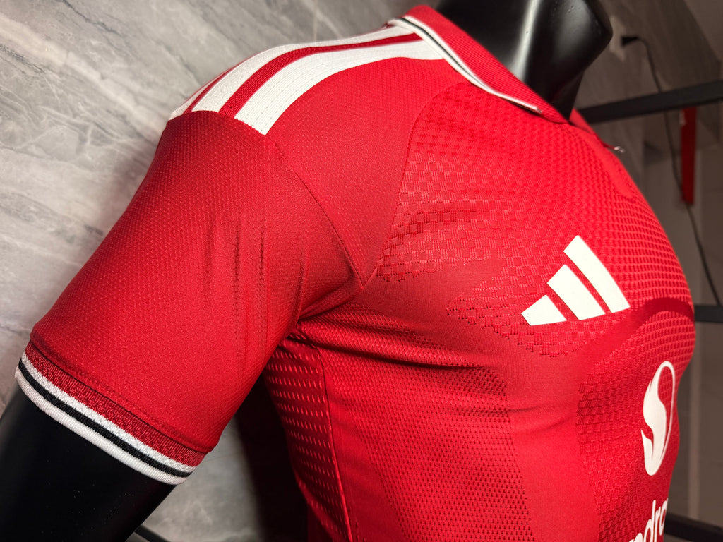 Manchester United 2026/27 Red Home Shirt — Player Version — photo 5