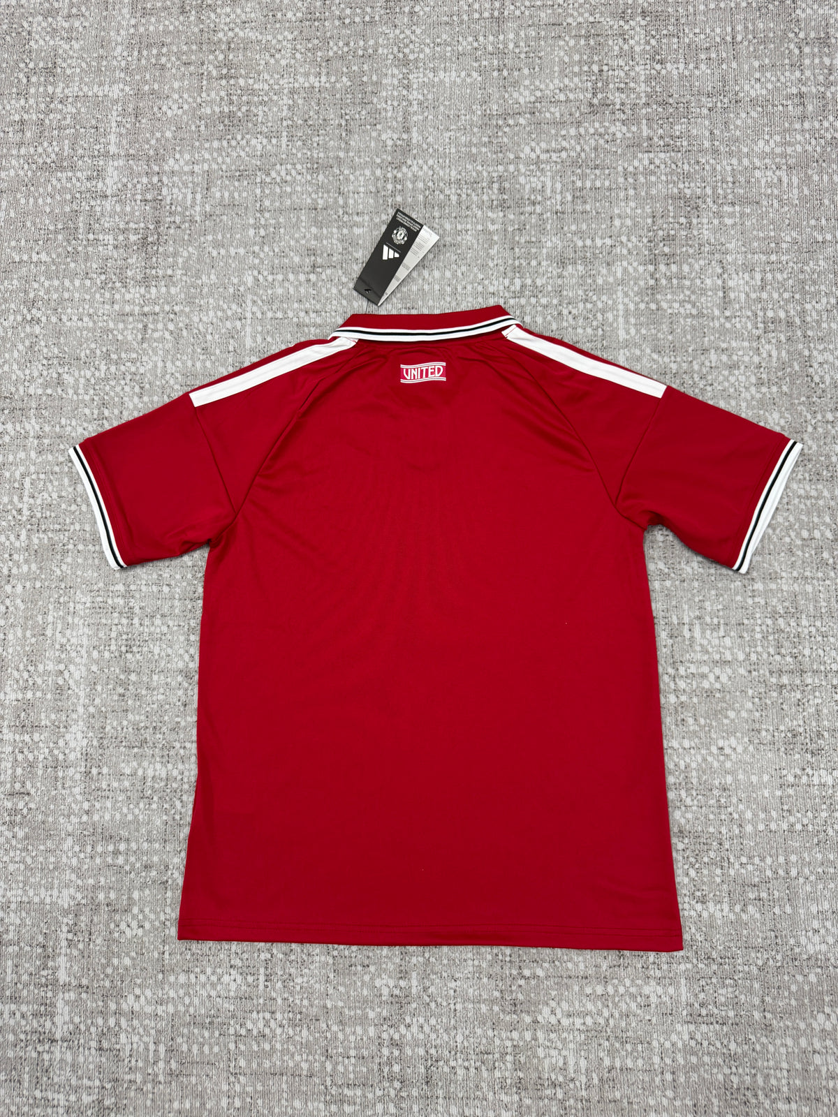 Manchester United Home Shirt — Fan Version — photo 2