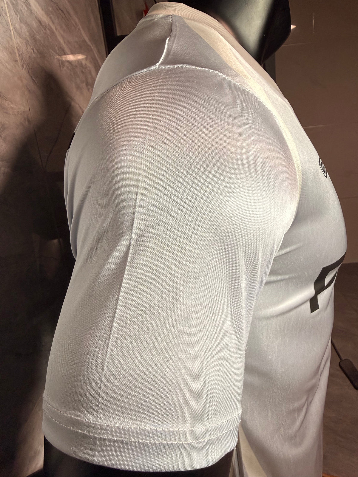 Paris Saint-Germain 2026/27 Silver Number 23 Special-Edition Shirt — Player Version — photo 7