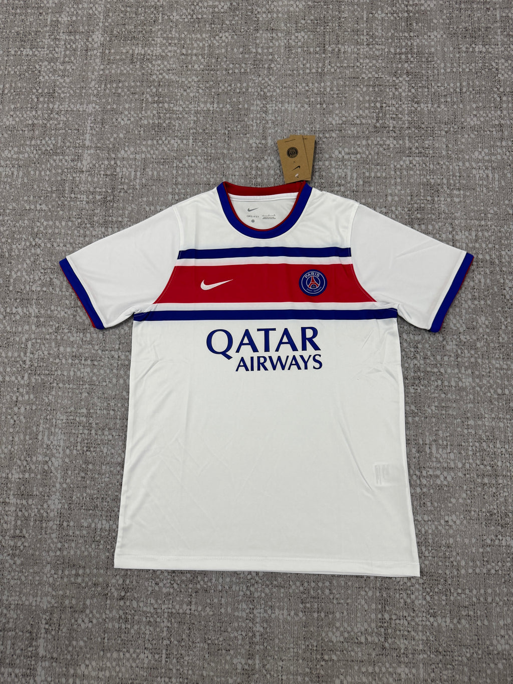 Paris Saint-Germain 2026/27 White Training Shirt — photo 2