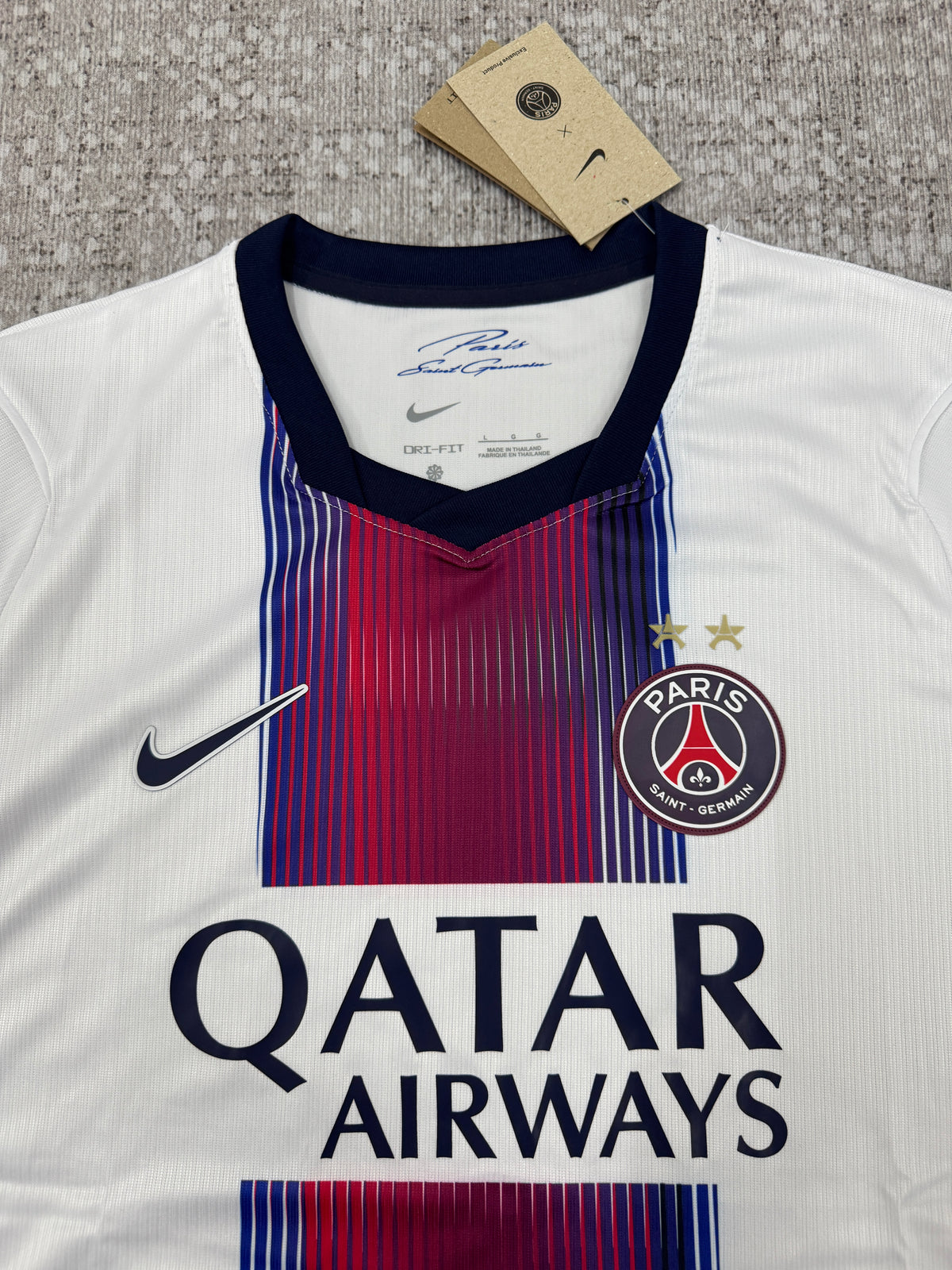 Paris Saint-Germain 2026/27 Away Two-Star Shirt — Fan Version — photo 3