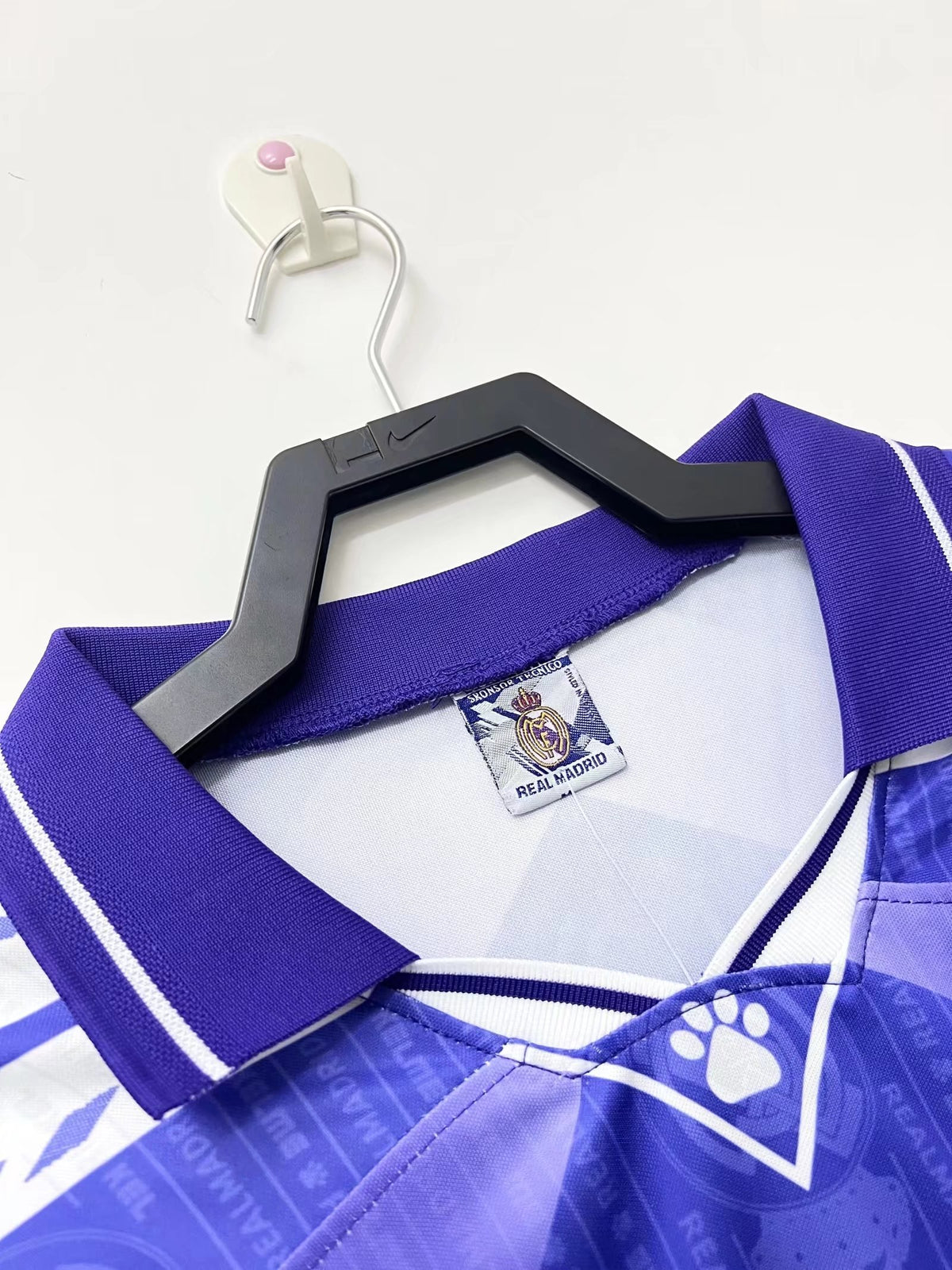 Real Madrid 1996/97 Away Shirt — Retro Version — photo 7
