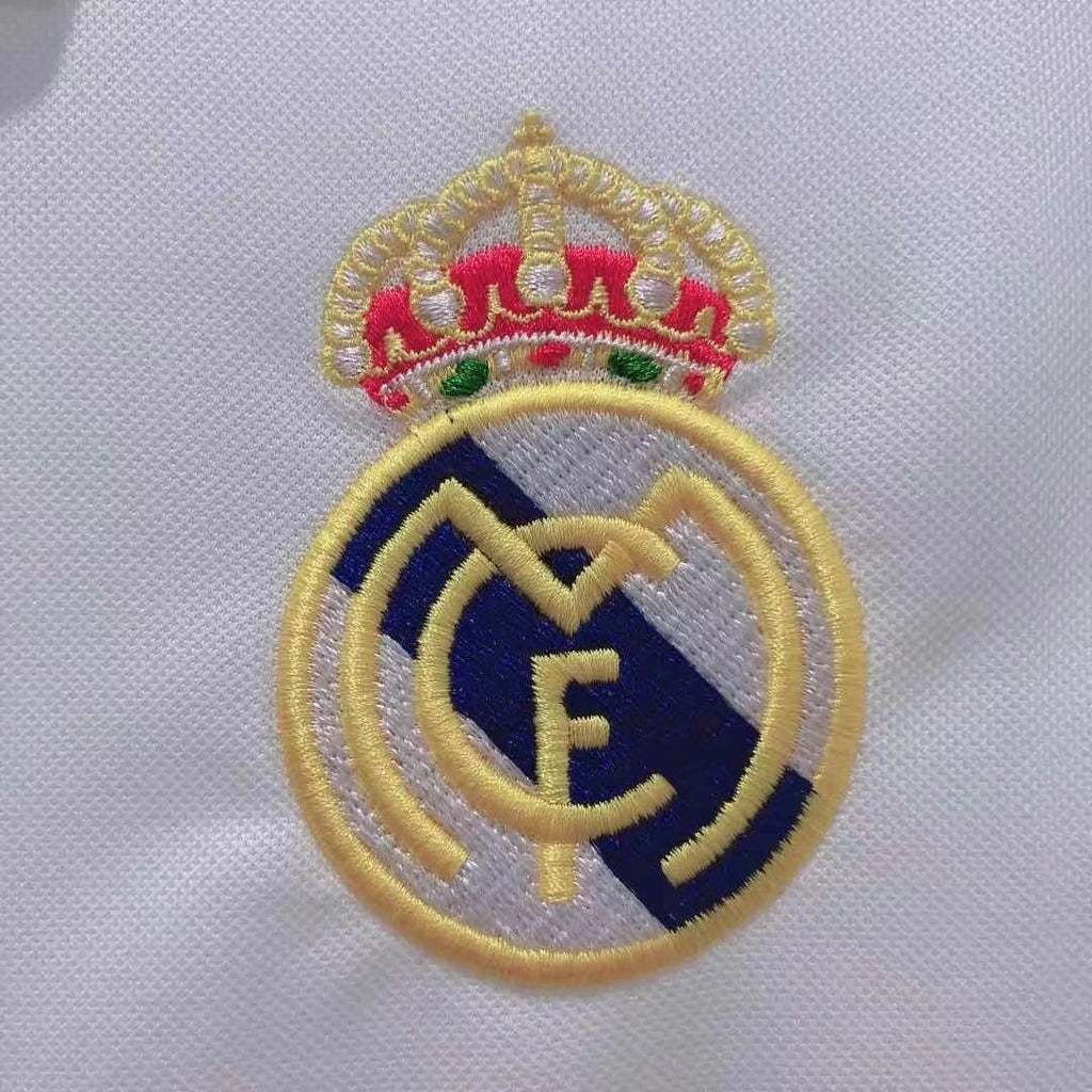 Real Madrid 2002/03 Home Champions League Shirt — Retro Version — photo 6