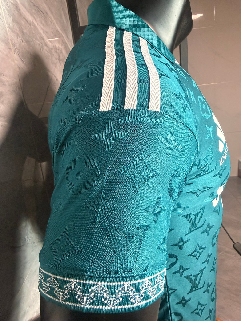 Real Madrid 2026/27 Green Monogram Special Edition Shirt — Player Version — photo 10