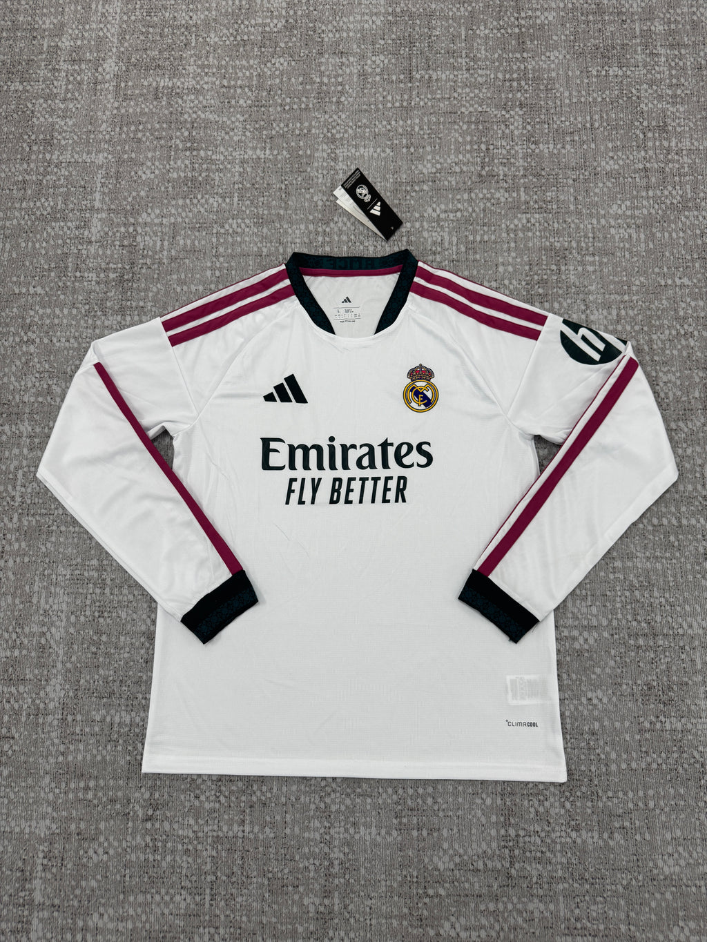 Real Madrid 2026/27 White Home Long-Sleeve Shirt — Fan Version — photo 2